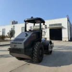 Heavy-Duty 6.5 Ton Hydraulic Roller for Efficient Road Construction - Image 2