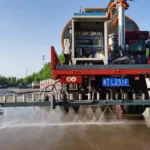 High-Efficiency Emulsified Asphalt Paving Machine, Gasoline Engine Asphalt Spraying Vehicle, Road Waterproofing Project